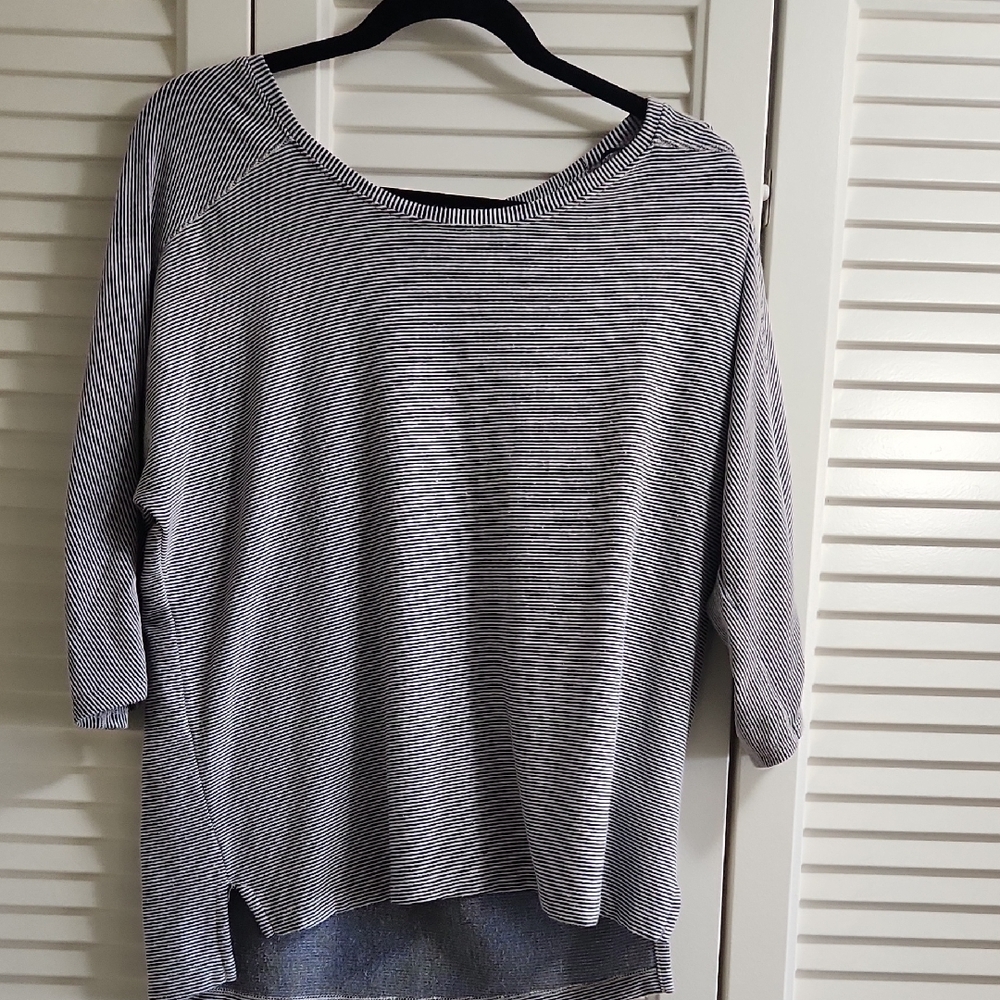 Artisan Ny Black and White Striped Sweater